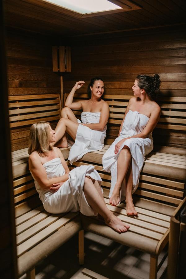 Hotel Split Kadaň Dış mekan fotoğraf